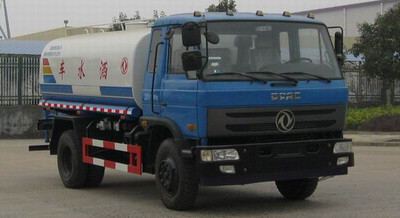 东风145洒水车